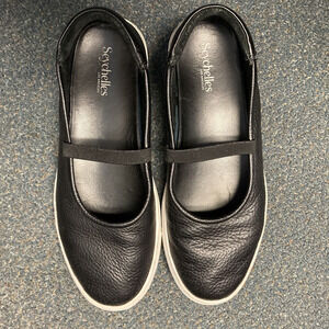 Seychelles Full Moon Mary Jane Sneaker Black Pebble Leather Size 9